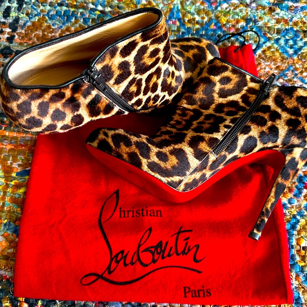 Christian Louboutin Leopard Booties- Size 39 1/2 ** BRAND NEW, NEVER WORN **